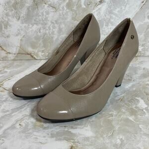 NWOB Life Stride memory foam pumps/ heels